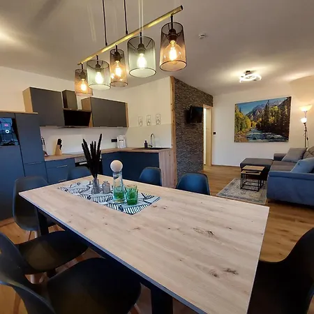 Tommarlhof בית חווה *